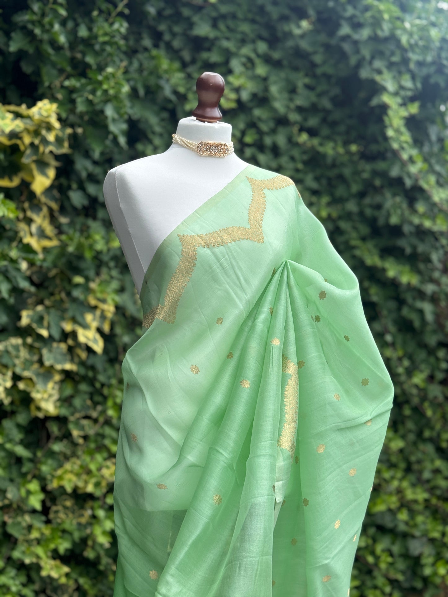Green Ombre Organza with Zari detail